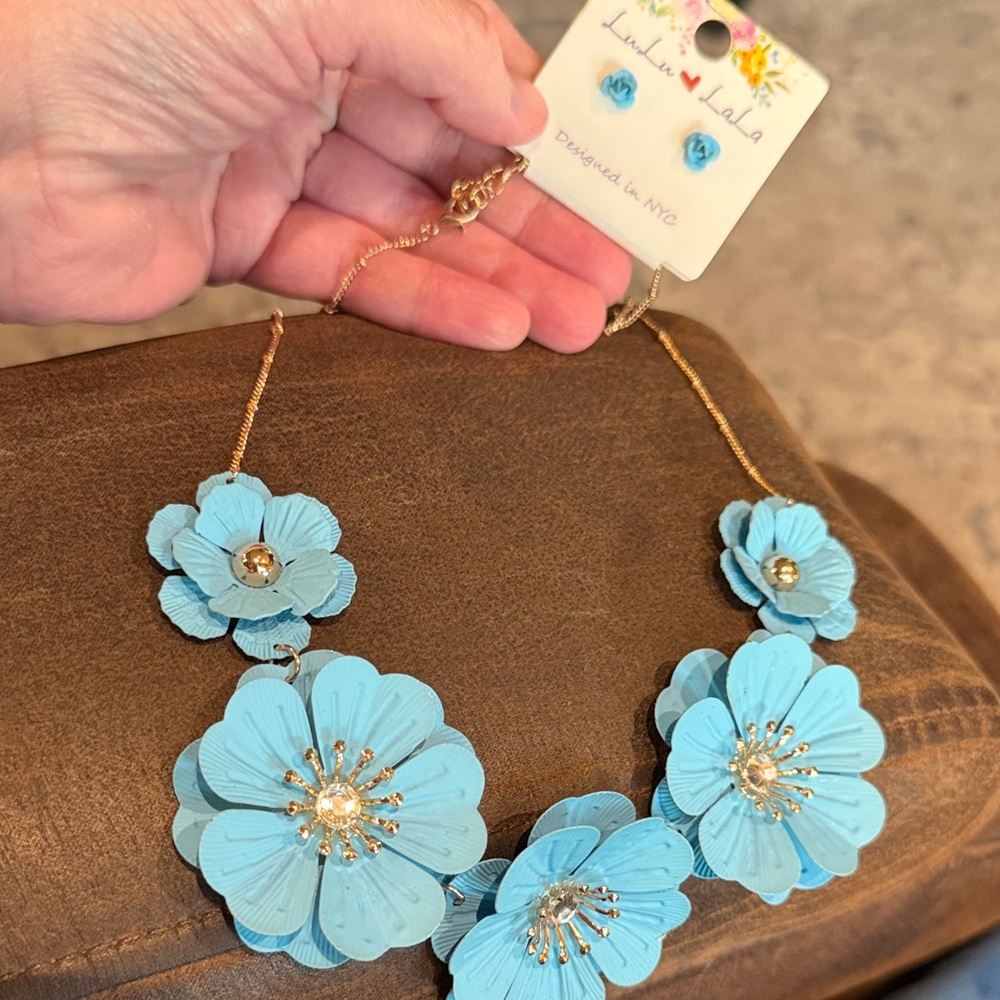 NEW LuLu ❤️ LaLa Statement Necklace Set